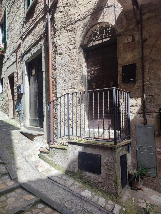 Il Rifugio Dell' Artista Apartment โตดี ภายนอก รูปภาพ