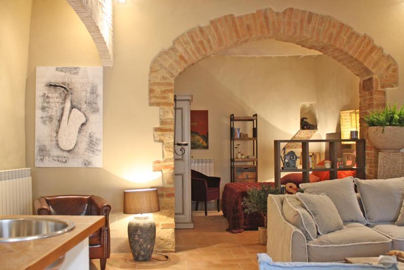 Il Rifugio Dell' Artista Apartment โตดี ภายนอก รูปภาพ
